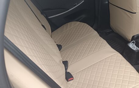 Hyundai Solaris II рестайлинг, 2013 год, 850 000 рублей, 5 фотография