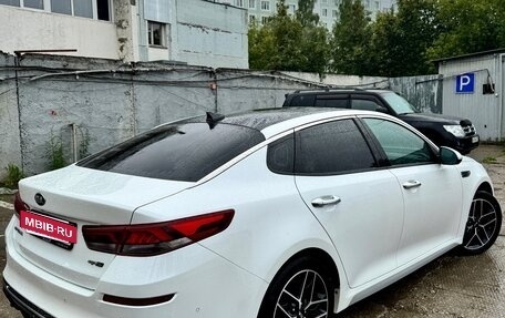 KIA Optima IV, 2018 год, 2 385 000 рублей, 5 фотография