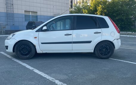 Ford Fiesta, 2006 год, 400 000 рублей, 2 фотография