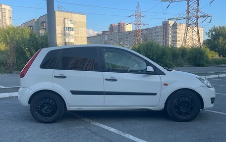 Ford Fiesta, 2006 год, 400 000 рублей, 4 фотография