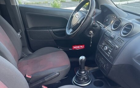 Ford Fiesta, 2006 год, 400 000 рублей, 10 фотография