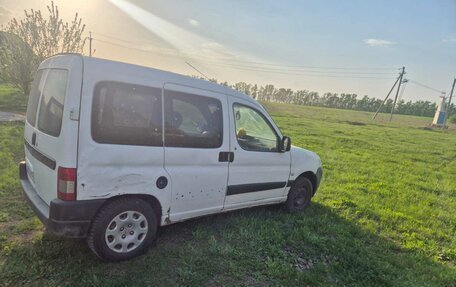 Peugeot Partner II рестайлинг 2, 2011 год, 170 000 рублей, 2 фотография