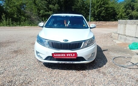 KIA Rio III рестайлинг, 2014 год, 950 000 рублей, 7 фотография