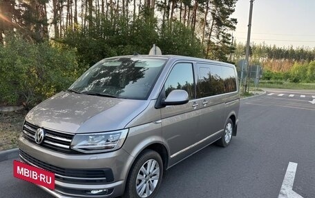 Volkswagen Caravelle T6 рестайлинг, 2018 год, 5 500 000 рублей, 6 фотография
