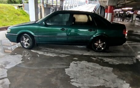Volkswagen Passat B4, 1996 год, 250 000 рублей, 2 фотография