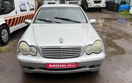 Mercedes-Benz C-Класс, 2000 год, 400 000 рублей, 10 фотография