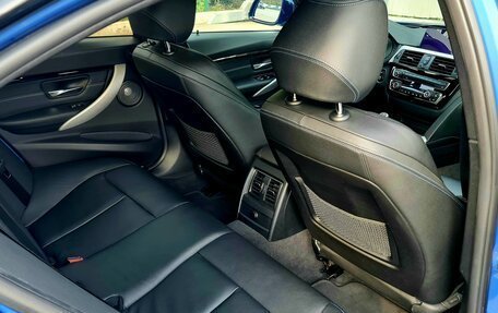 BMW 3 серия, 2018 год, 3 650 000 рублей, 16 фотография