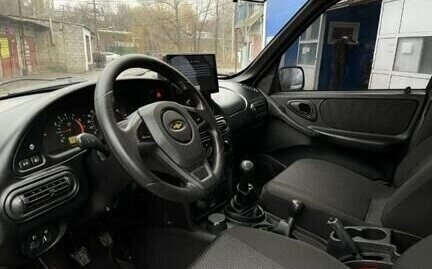 Chevrolet Niva I рестайлинг, 2009 год, 820 000 рублей, 10 фотография