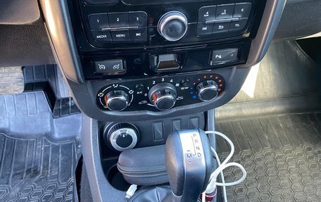 Renault Duster I рестайлинг, 2018 год, 960 000 рублей, 10 фотография