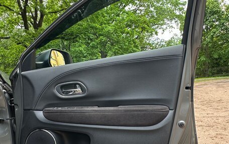 Honda Vezel, 2019 год, 2 298 000 рублей, 27 фотография