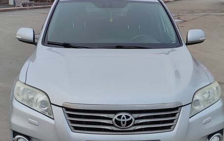 Toyota RAV4, 2011 год, 1 495 000 рублей, 2 фотография