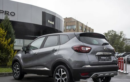 Renault Kaptur I рестайлинг, 2017 год, 1 355 000 рублей, 7 фотография