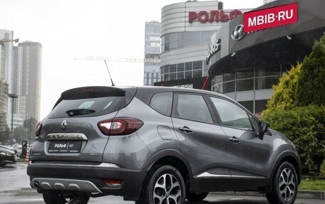 Renault Kaptur I рестайлинг, 2017 год, 1 355 000 рублей, 5 фотография