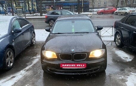 BMW 1 серия, 2010 год, 950 000 рублей, 11 фотография
