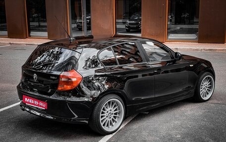 BMW 1 серия, 2010 год, 950 000 рублей, 7 фотография