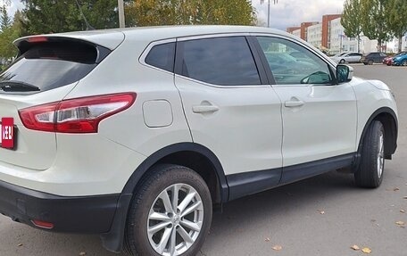 Nissan Qashqai, 2015 год, 1 630 000 рублей, 13 фотография