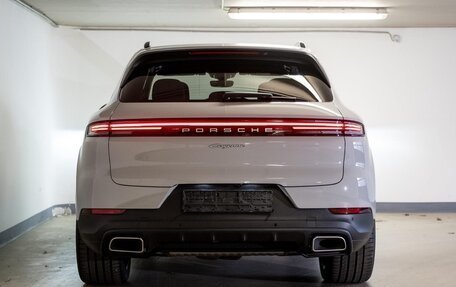 Porsche Cayenne III, 2025 год, 19 690 000 рублей, 6 фотография