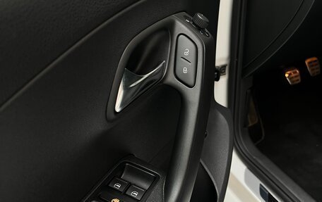 Volkswagen Polo VI (EU Market), 2017 год, 1 700 000 рублей, 16 фотография
