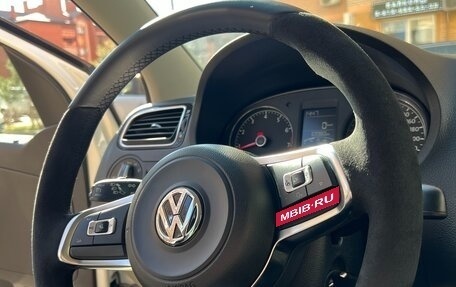 Volkswagen Polo VI (EU Market), 2017 год, 1 700 000 рублей, 15 фотография