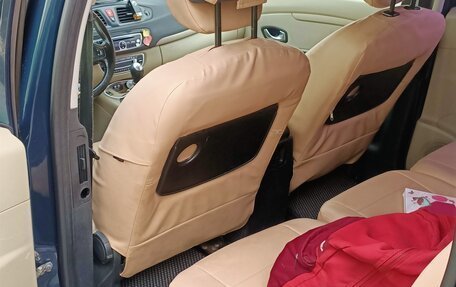 Renault Scenic III, 2009 год, 650 000 рублей, 6 фотография