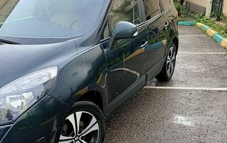 Renault Scenic III, 2009 год, 650 000 рублей, 3 фотография