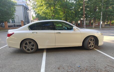 Honda Accord IX рестайлинг, 2013 год, 1 400 000 рублей, 5 фотография