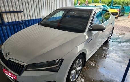 Skoda Superb III рестайлинг, 2019 год, 3 700 000 рублей, 14 фотография
