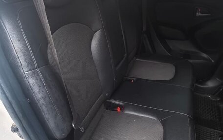 Hyundai ix35 I рестайлинг, 2014 год, 1 100 000 рублей, 9 фотография