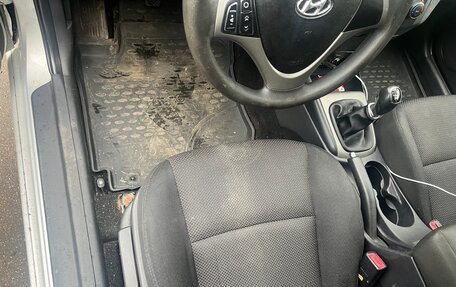 Hyundai i30 I, 2010 год, 660 000 рублей, 16 фотография
