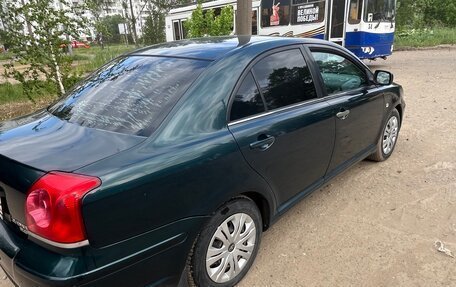 Toyota Avensis III рестайлинг, 2004 год, 580 000 рублей, 6 фотография