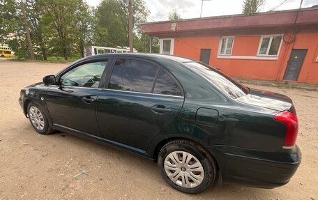 Toyota Avensis III рестайлинг, 2004 год, 580 000 рублей, 8 фотография