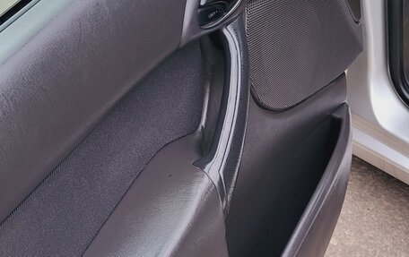Ford Focus IV, 2004 год, 420 000 рублей, 3 фотография