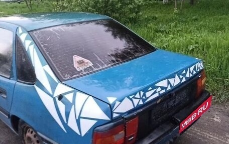 Opel Vectra A, 1993 год, 30 000 рублей, 6 фотография
