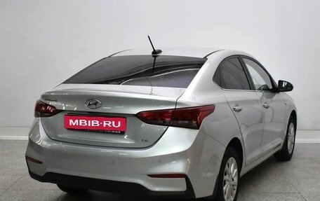 Hyundai Solaris II рестайлинг, 2018 год, 1 560 000 рублей, 4 фотография