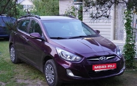 Hyundai Solaris II рестайлинг, 2011 год, 800 000 рублей, 7 фотография