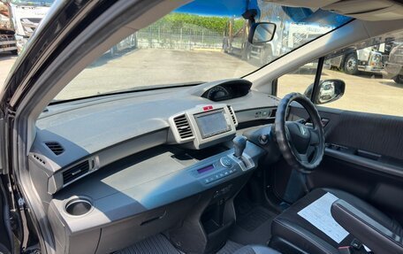 Honda Freed I, 2015 год, 1 395 000 рублей, 12 фотография