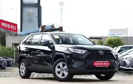 Toyota RAV4, 2025 год, 3 250 000 рублей, 3 фотография