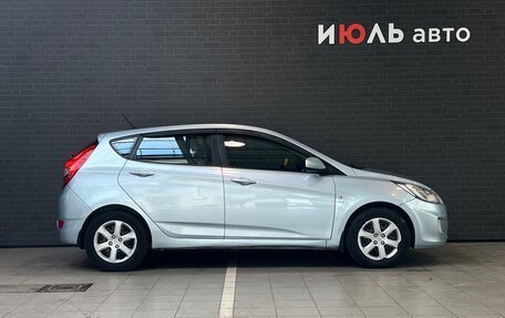 Hyundai Solaris II рестайлинг, 2011 год, 795 000 рублей, 4 фотография