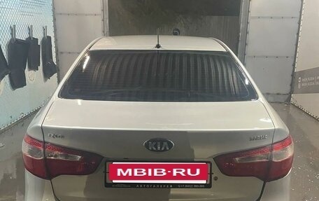 KIA Rio III рестайлинг, 2013 год, 850 000 рублей, 3 фотография