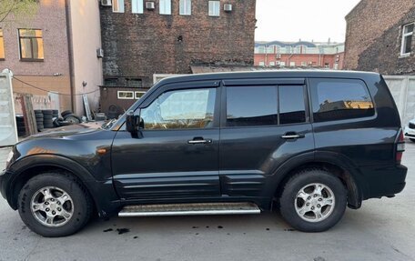 Mitsubishi Pajero III рестайлинг, 2002 год, 548 000 рублей, 2 фотография