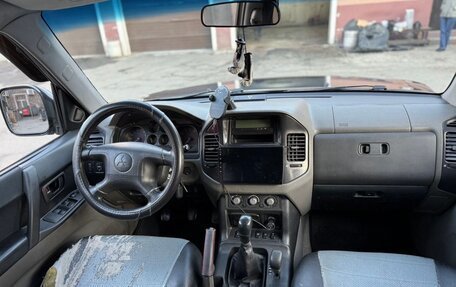 Mitsubishi Pajero III рестайлинг, 2002 год, 548 000 рублей, 10 фотография