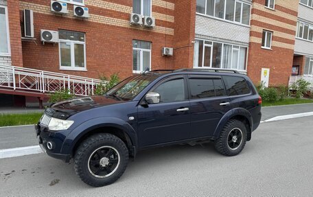 Mitsubishi Pajero Sport II рестайлинг, 2012 год, 1 700 000 рублей, 3 фотография