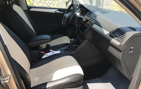 Volkswagen Tiguan II, 2020 год, 2 790 000 рублей, 6 фотография