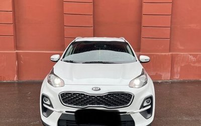 KIA Sportage IV рестайлинг, 2020 год, 2 400 000 рублей, 1 фотография