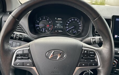 Hyundai Solaris II рестайлинг, 2020 год, 1 400 000 рублей, 11 фотография
