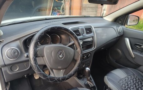 Renault Logan II, 2016 год, 600 000 рублей, 8 фотография
