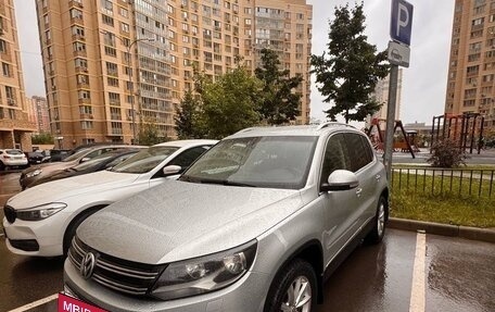 Volkswagen Tiguan I, 2012 год, 1 320 000 рублей, 2 фотография