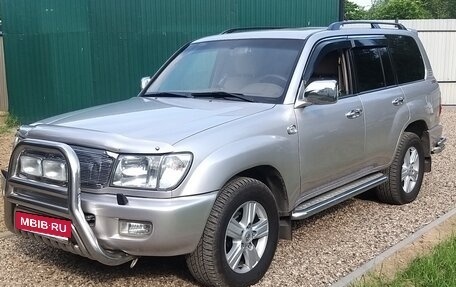 Toyota Land Cruiser 100 рестайлинг 2, 2001 год, 1 776 500 рублей, 3 фотография