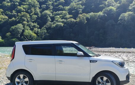 KIA Soul II рестайлинг, 2019 год, 2 000 000 рублей, 6 фотография