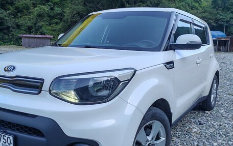 KIA Soul II рестайлинг, 2019 год, 2 000 000 рублей, 8 фотография